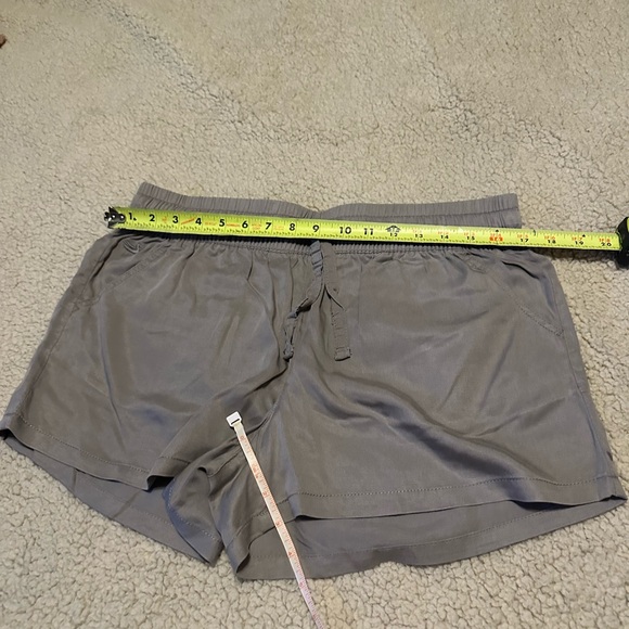 Southern Marsh Relaxed Shorts Gray - Size Large - Picture 5 of 5